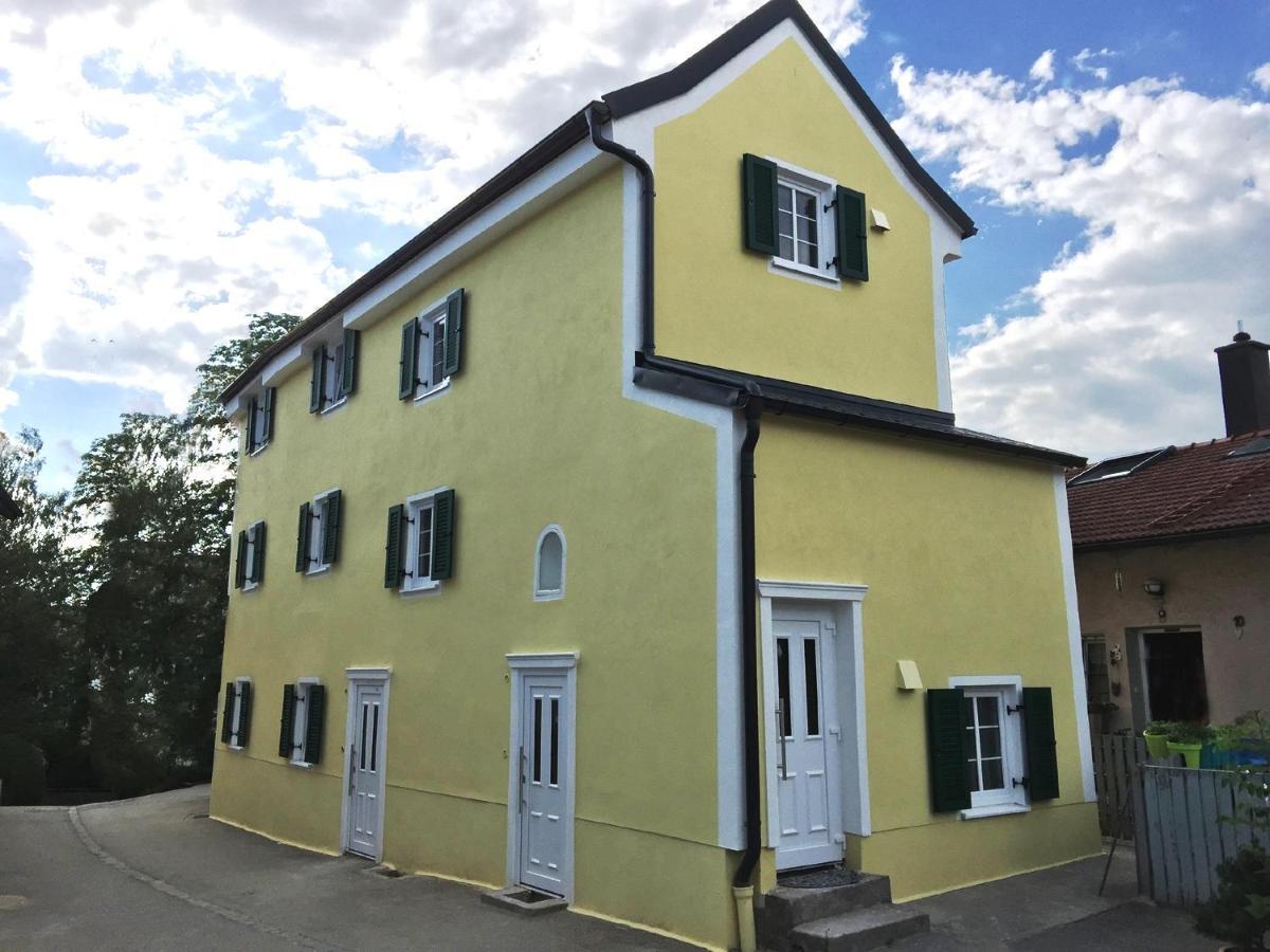 Haus Am Eck - Gaestehaus Und Appartements อัลเทิตทิง ภายนอก รูปภาพ